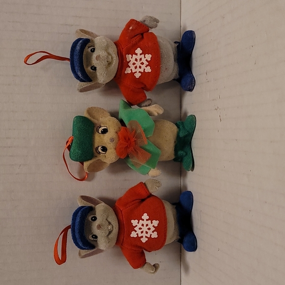 Vintage Disney Bernard and Miss Bianca Flocked Ornaments - Picture 4 of 16